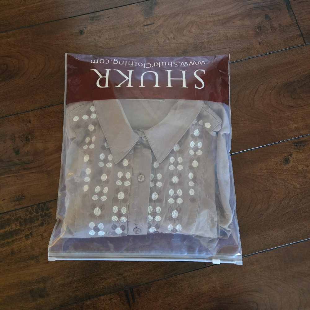 Embroidered Brown Blouse 100% Rayon Button Front Size Large - Picture 11 of 11